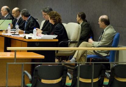 Barranquero y Goiriena, a la derecha, durante una de las sesiones del juicio.