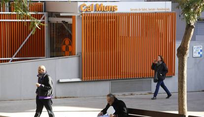 Fachada de Cal Muns, que acoge un centro de salud mental infantil y otro de adultos. 