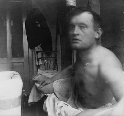 Autorretrato ‘à la Marat,’ Cerca de la bañera en la clínica del Dr. Jacobson, 1908-09