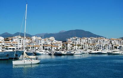 Puerto Ban&uacute;s, Marbella.