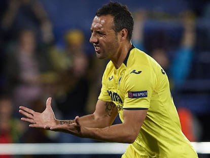 Cazorla celebra un gol.