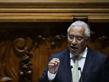 El l&iacute;der socialista Antonio Costa, ayer en el Parlamento portugu&eacute;s.