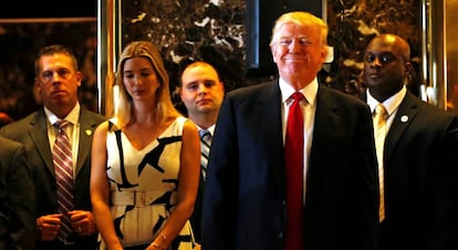 Trump, en la torre Trump Tower de Manhattan, New York, ayer.