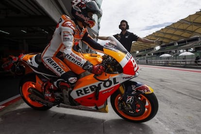 Marc Márquez, durante los entrenamientos de pretemporada en el circuito de Sepang.