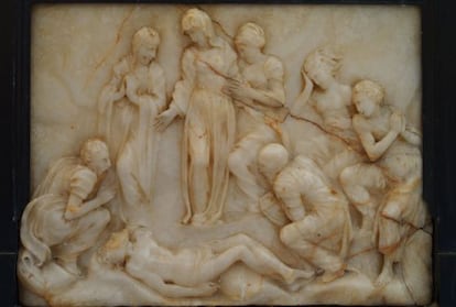 Imagen del relieve de alabastro &#039;Llanto sobre Cristo muerto.