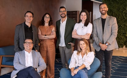 Los equipos de LLYC y Digital Solvers, en una fotografía de Europa Press remitida por la propia LLYC.