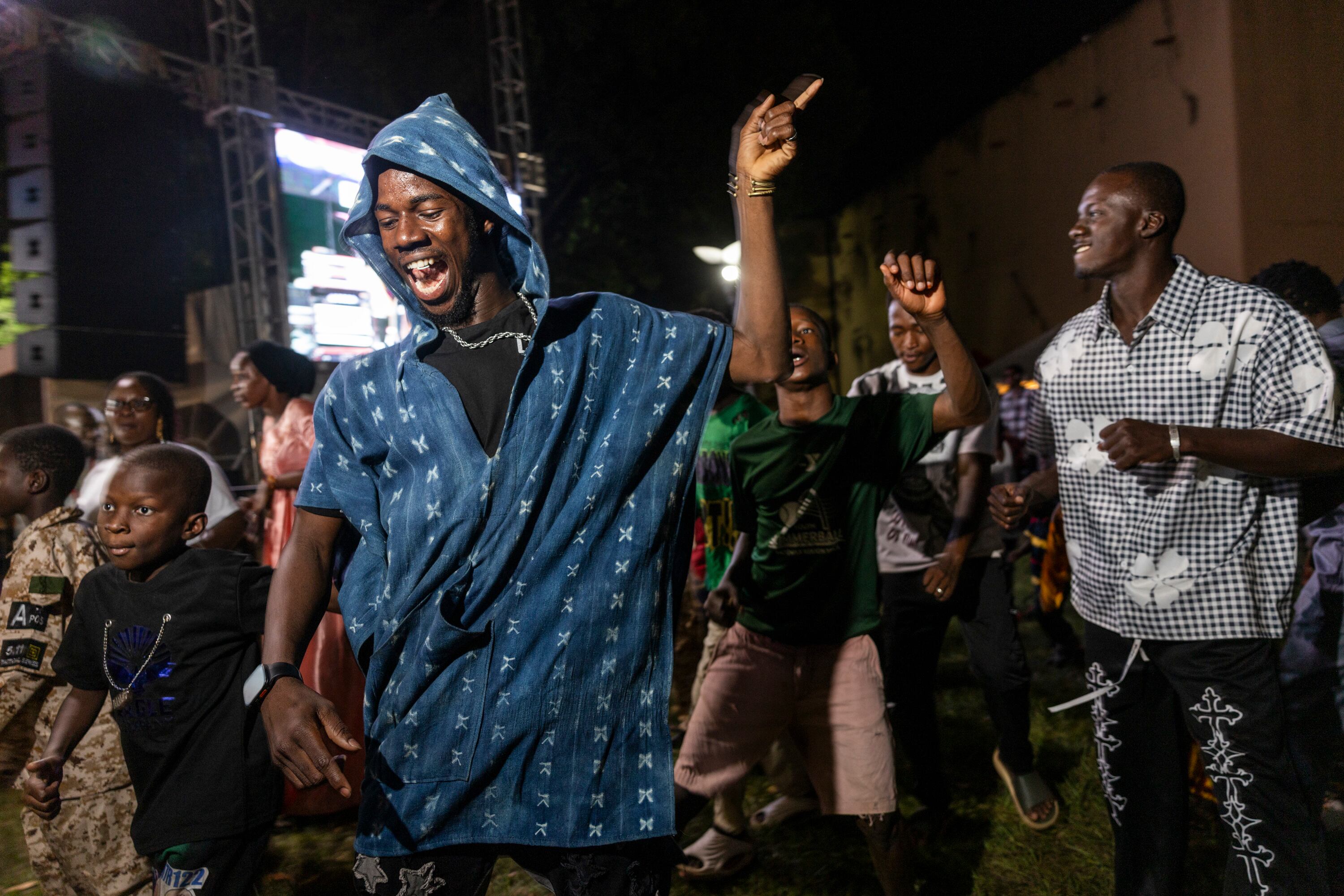 Música y disparos: la noche en que Bamako creyó estar a salvo