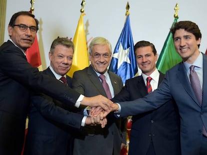 Vizcarra, Santos, Piñera, Peña Nieto e Trudeau, em abril.