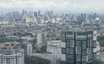 Vista aérea de Yakarta, capital de Indonesia. 