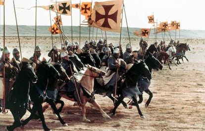 Carga de la caballería cruzada, en un momento de de 'El reino de los cielos'.
