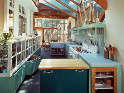Cocina de la casa de Frank Gehry en Santa Mónica.