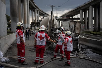 Las y los lesionados han sido llevados a centros hospitalarios, cinco de ellos en Cóndores de la Secretaría de Seguridad Ciudadana de Ciudad de México.