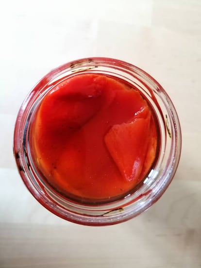 Pimiento peruano lavado con agua