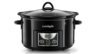 En las ofertas de Primavera de Amazon se puede adquirir una olla de cocción lenta digital de la marca Crockpot.