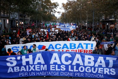 Manifestación para exigir bajar los alquileres, convocada por Sindicato de Inquilinas.