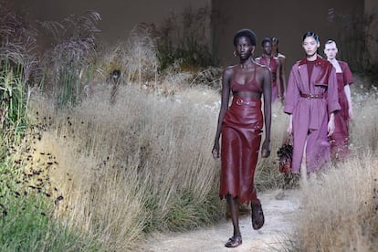 Desfile de la colección primavera/verano 2024 de Hermès, el 30 de septiembre de 2023 en la semana de la moda de París.