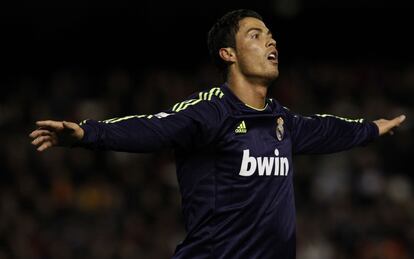 Ronaldo celebra uno de sus goles.