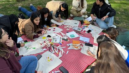 Encuentro de Amigas con el Alma en el parque del Retiro, en una foto cedida por el grupo.