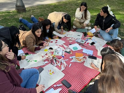 Encuentro de Amigas con el Alma en el parque del Retiro, en una foto cedida por el grupo.