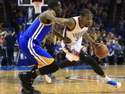 Kevin Durant ante Draymond Green.