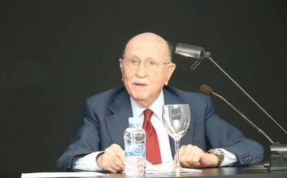 El jurista Jesús Aparicio Bernal, en la presentación de su libro el pasado viernes, en el Círculo de Bellas Artes.
