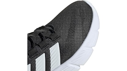 Zapatillas adidas cloudfoam amazon abril 26 cuerpo 4