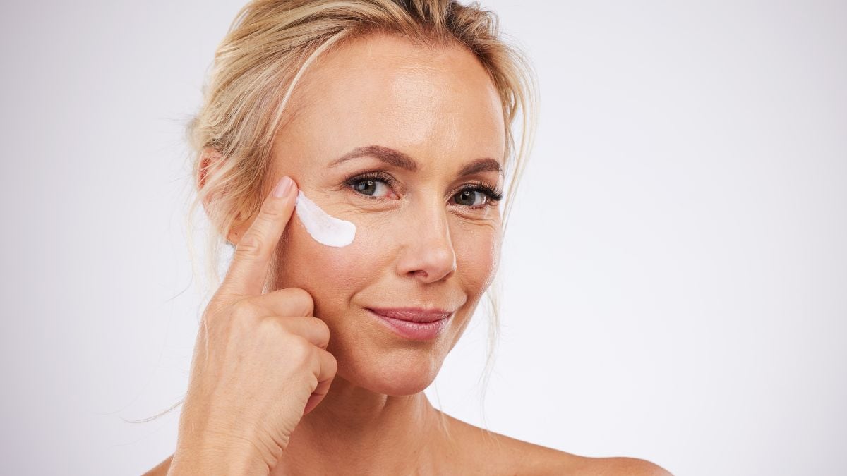 Crema antietà e antioscuri a meno di 17 euro: idratazione e trattamento delle macchie per donne oltre i 40