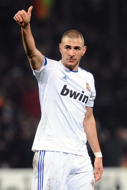 Benzema, tras el gol frente al Lyon.