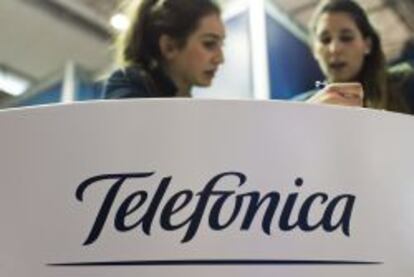 Empleados de Telef&acute;&oacute;nica en el Mobile Worolds Congress.