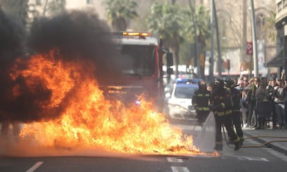 La protesta de estudiantes ha provocado incidentes.