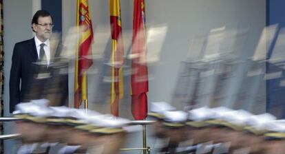 El presidente del Gobierno, Mariano Rajoy, durante el desfile del Día de la Fiesta Nacional.