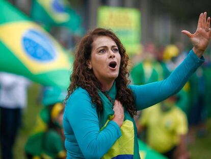 Quem encara as aglomerações (e arrisca a saúde) por Bolsonaro, em imagens