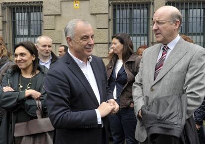 Pachi V&aacute;zquez junto al alcalde de Ourense