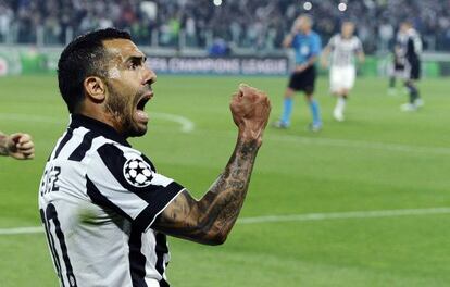 Tévez celebra el gol del triunfo de la Juventus ante el Real Madrid en el partido de ida de los cuartos de Champions.