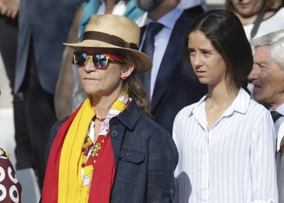 La infanta Elena de Borbón con su hija Victoria Federica, el pasado 12 de octubre.