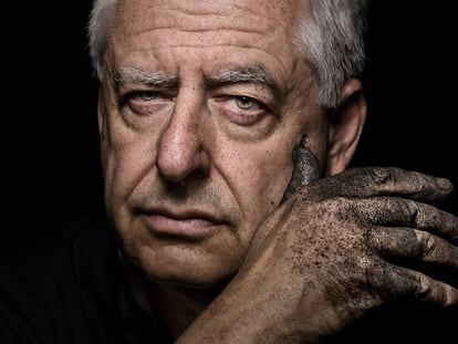 William Kentridge: “Hay que tomarse en serio el absurdo”