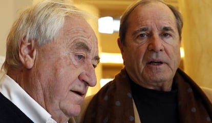 Encuentro entre Cees Noteboom y Paul Theroux.