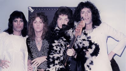 El grupo Queen, en 1974. Desde la izquierda, Freddie Mercury, Roger Taylor, John Deacon y Brian May.