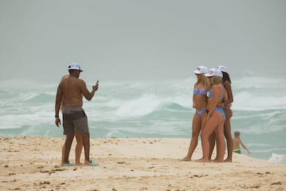 Turistas en Cancún, México, en 2024.