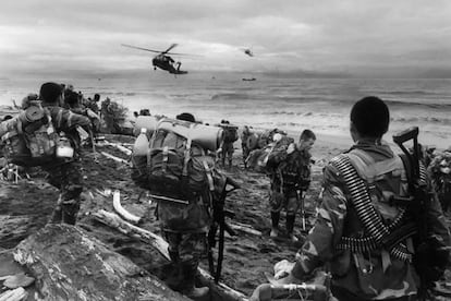 Operativo del Ejército colombiano por ataques de la guerrilla en Juradó, Chocó, en 1999.