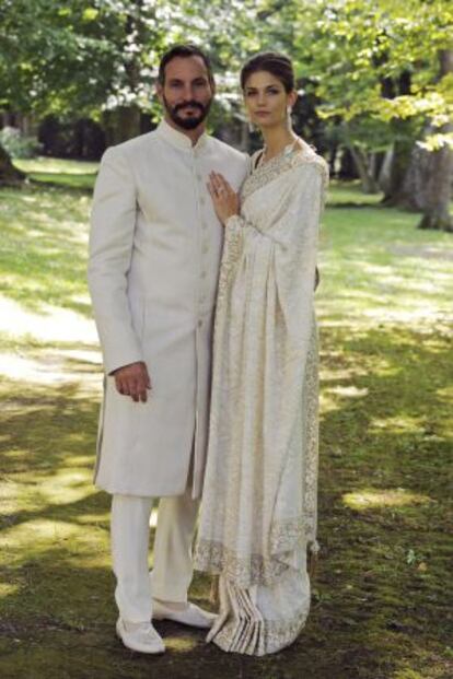 Rahim Khan y Kendra Spears, ahora princesa Salwa, en el d&iacute;a de su boda.