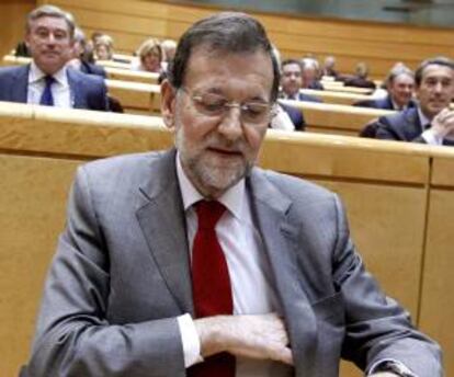 El presidente del Ejecutivo, Mariano Rajoy, al inicio de la sesión de control al Gobierno celebrada en el Senado. EFE/Archivo