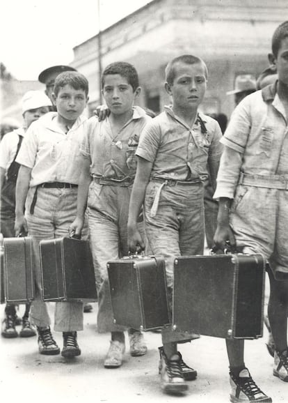 Niños republicanos exiliados.