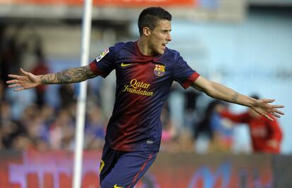 Tello celebra su tanto al Celta.