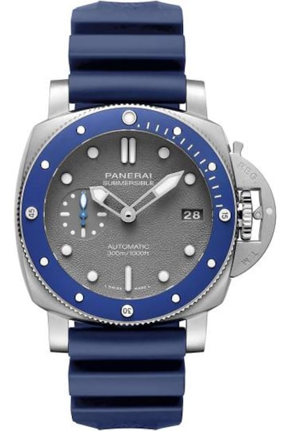 Herencia marina: el Panerai Submersible 42 mm es sumergible hasta los 300 metros, tiene reserva de marcha de 72 horas y calcula el tiempo de inmersión.