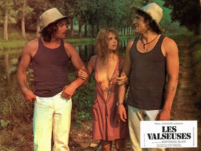 Patrick Dewaere, Miou-Miou y Gerard Depardieu en una imagen promocional de ‘Los rompepelotas’.