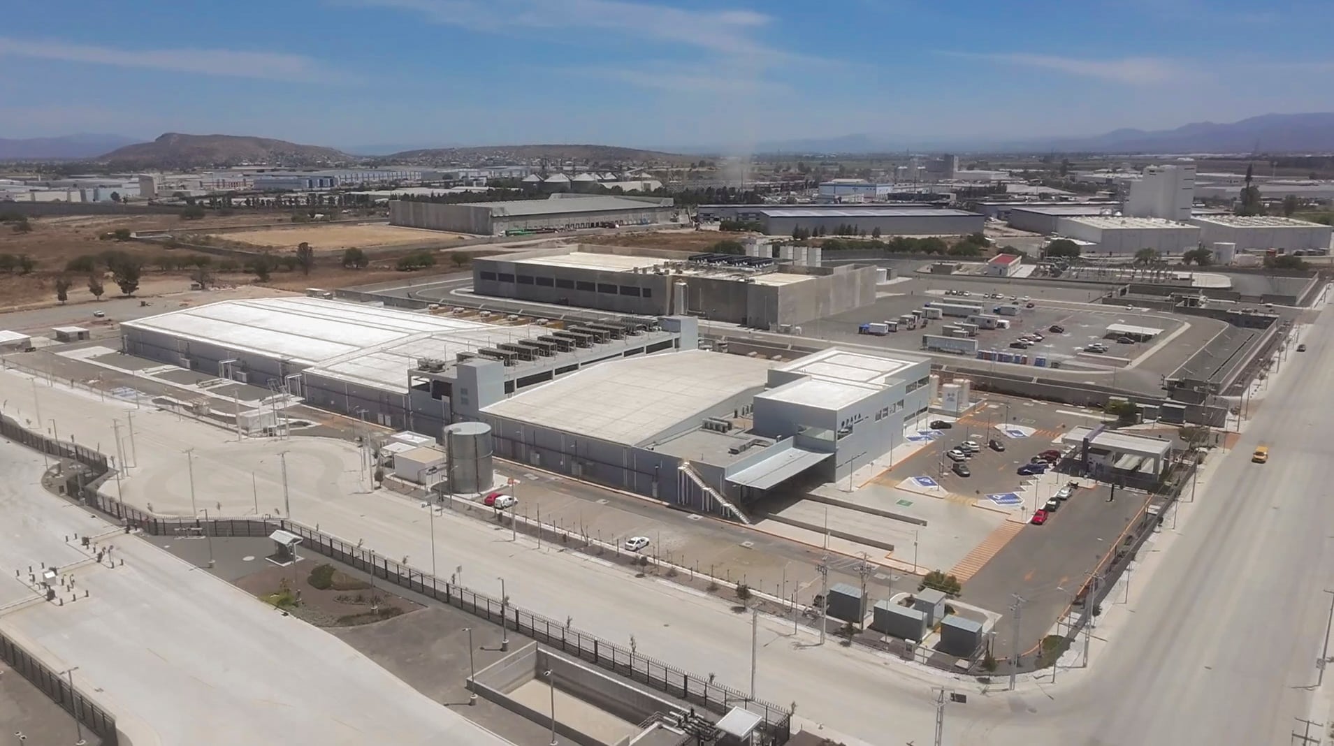 México, un hub potencial para la nube, enfrenta desafíos cruciales