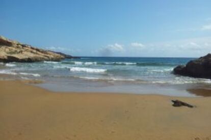 Cala de los Déntoles, cerca de Cabo de Palos (Murcia).