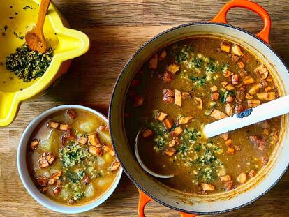 Entre una sopa y un estofadito