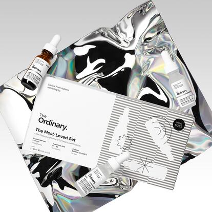 En The Ordinary también aprovechan las fiestas para recopilar grandes éxitos en cofres descubrimiento. En The Most-Loved Set (12,80 euros) incorporan lo que prometen: los tres sérums más virales en tamaño mini (con niacinamida, ácido hialurónico y cafeína).